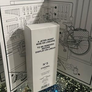Chanel 5 body oil